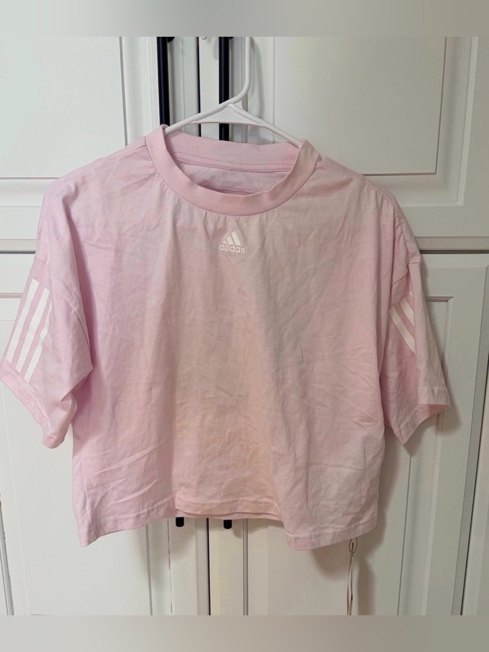Adidas crop top shirt